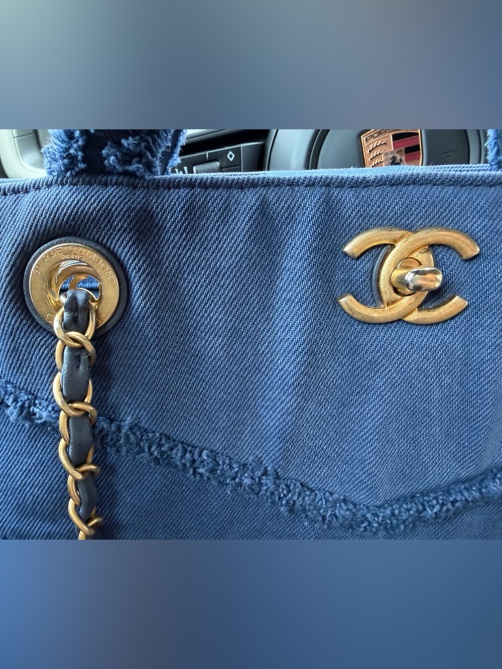 RARE CHANEL "COCO" Deauville large Navy Denim Tote - Picture 3 of 7